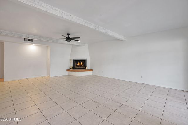 5825 N 12TH Street 11, Phoenix, AZ 85014