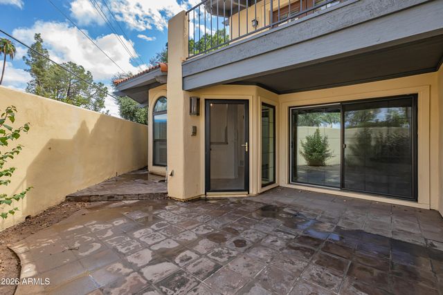 5825 N 12TH Street 11, Phoenix, AZ 85014