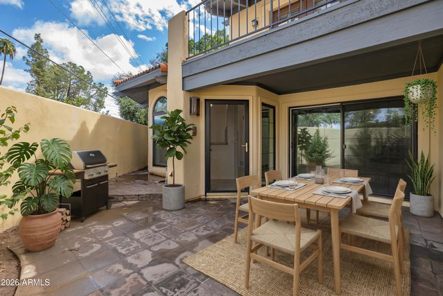 5825 N 12TH Street 11, Phoenix, AZ 85014