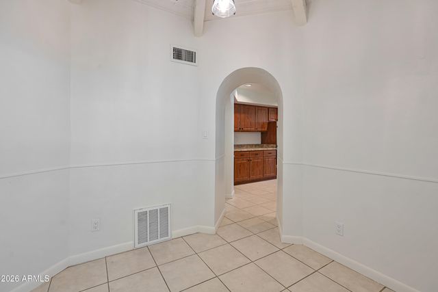 5825 N 12TH Street 11, Phoenix, AZ 85014