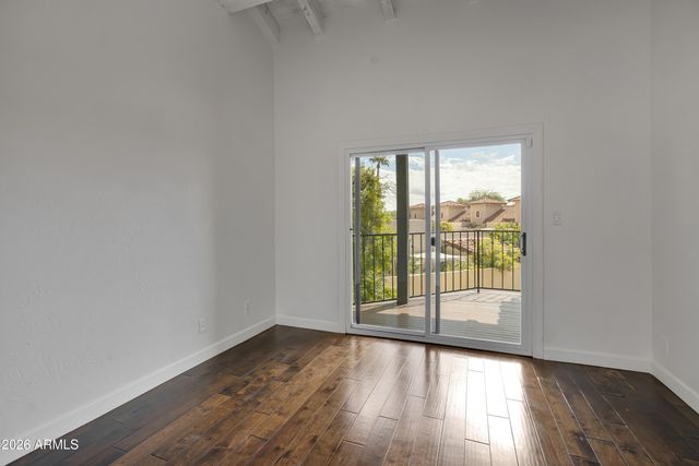 5825 N 12TH Street 11, Phoenix, AZ 85014