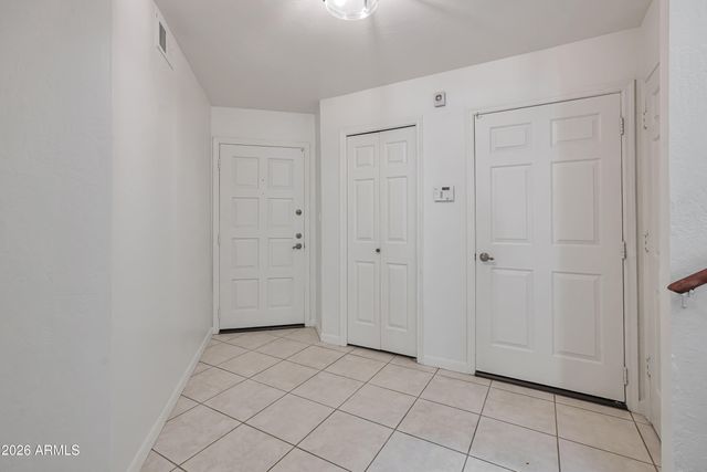 5825 N 12TH Street 11, Phoenix, AZ 85014