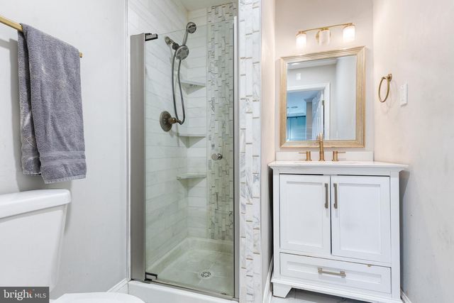 607 S STREEPER ST, Baltimore, MD 21224