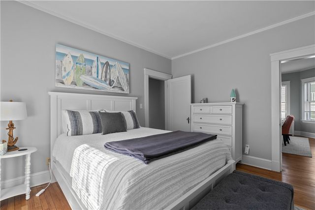 75 Ayrault Street 1, Newport, RI 02840