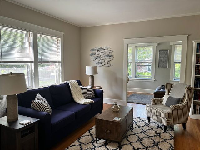75 Ayrault Street 1, Newport, RI 02840