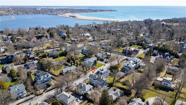 75 Ayrault Street 1, Newport, RI 02840