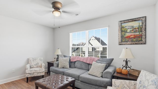 3951 Inlet Loop, Chattanooga, TN 37416