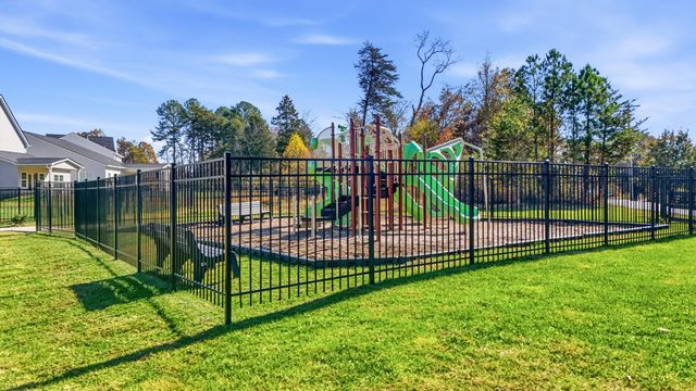 3951 Inlet Loop, Chattanooga, TN 37416