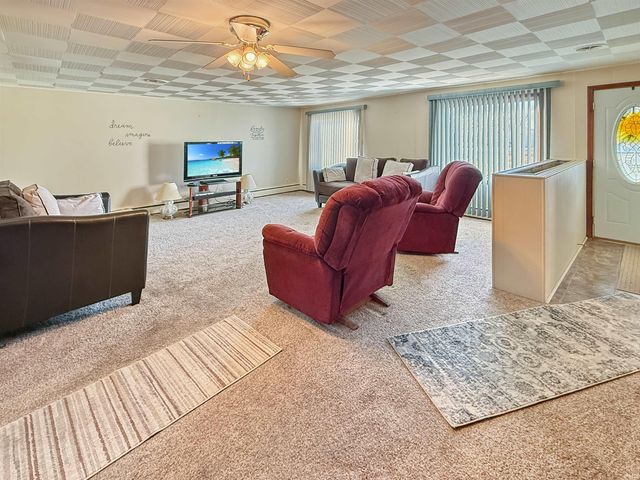 1832 E 800 N, West Lafayette, IN 47906