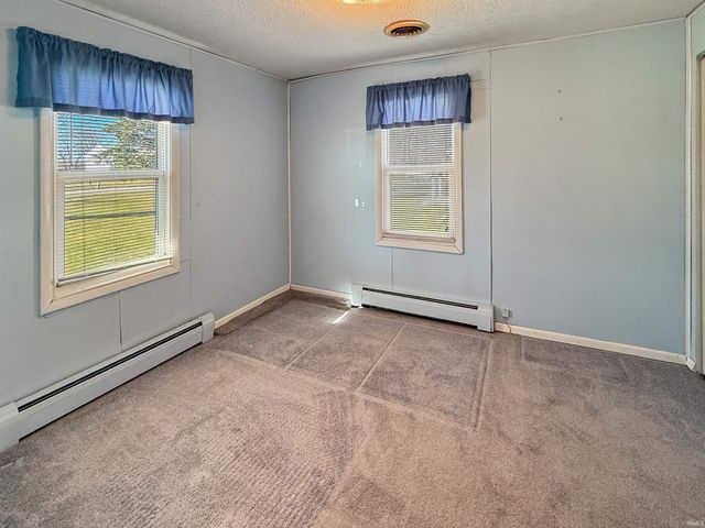 1832 E 800 N, West Lafayette, IN 47906