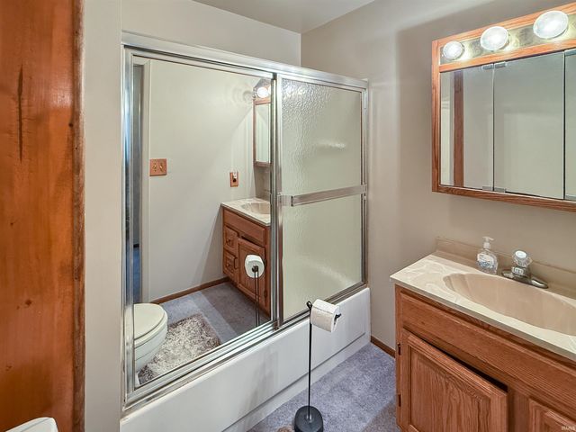 1832 E 800 N, West Lafayette, IN 47906