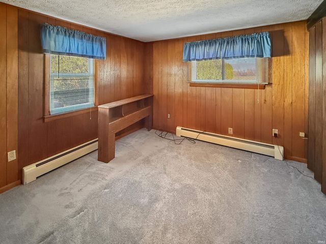 1832 E 800 N, West Lafayette, IN 47906