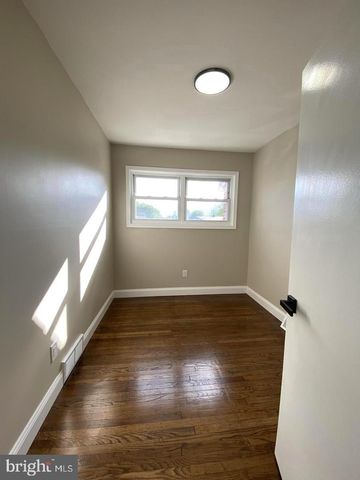 12639 BISCAYNE DR, Philadelphia, PA 19154