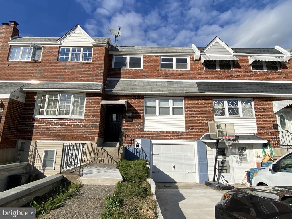 12639 BISCAYNE DR, Philadelphia, PA 19154