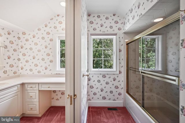 12 COVE RD, Moorestown, NJ 08057