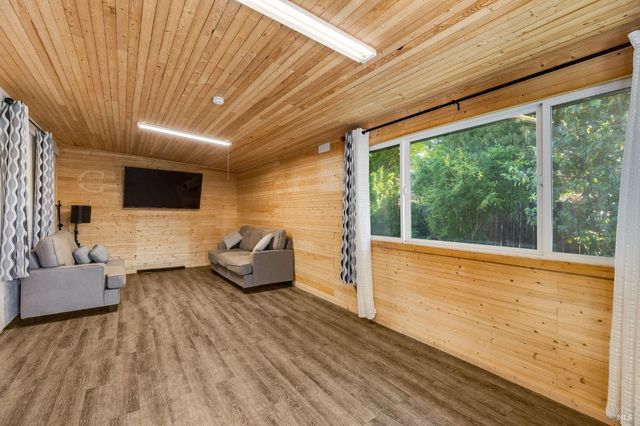 531 Colonial Cir, Vacaville, CA 95687