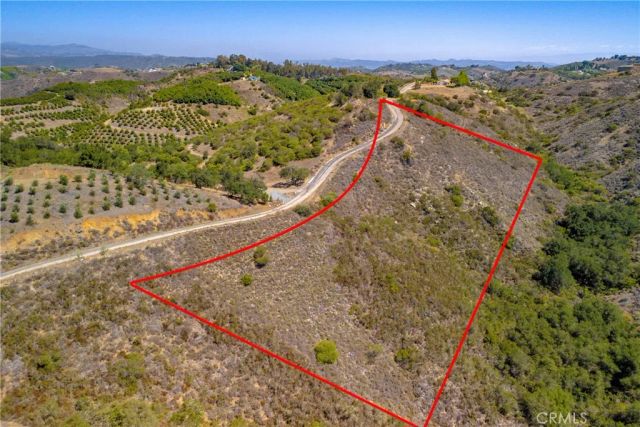 44892 Via Barranca, Temecula, CA 92590