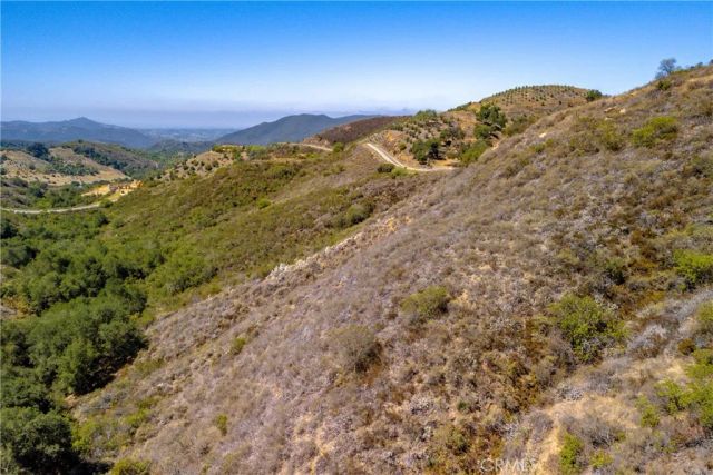 44892 Via Barranca, Temecula, CA 92590