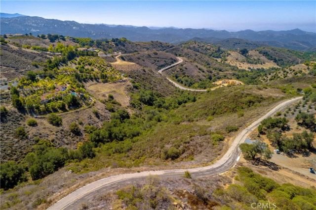 44892 Via Barranca, Temecula, CA 92590