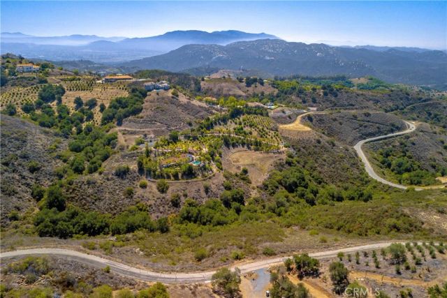 44892 Via Barranca, Temecula, CA 92590