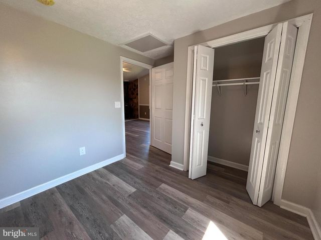 505 N WESTERN AVE, Martinsburg, WV 25404