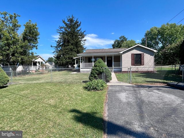 505 N WESTERN AVE, Martinsburg, WV 25404