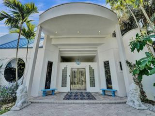 12100 NW 5 Street, Plantation, FL 33325