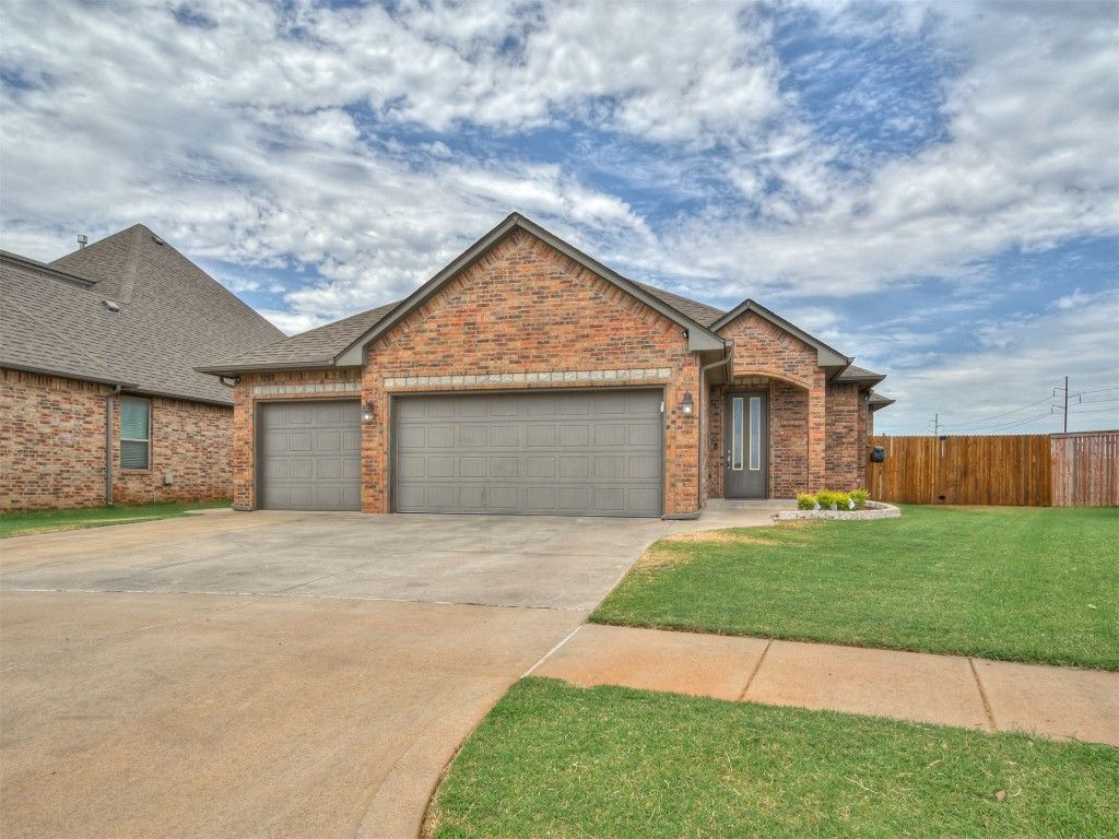 7113 NW 153rd Street, Edmond, OK 73013