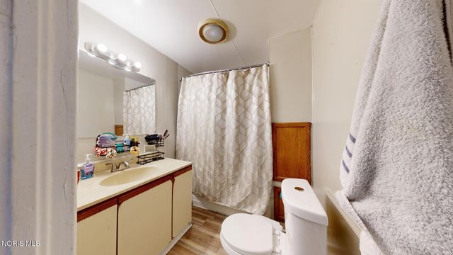 2350 Nebraska Avenue, Toledo, OH 43607