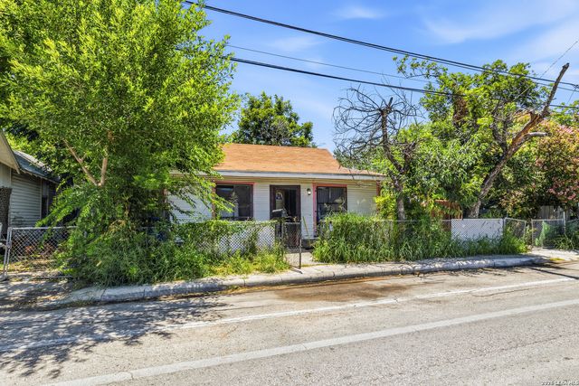 808 S Trinity, San Antonio, TX 78207