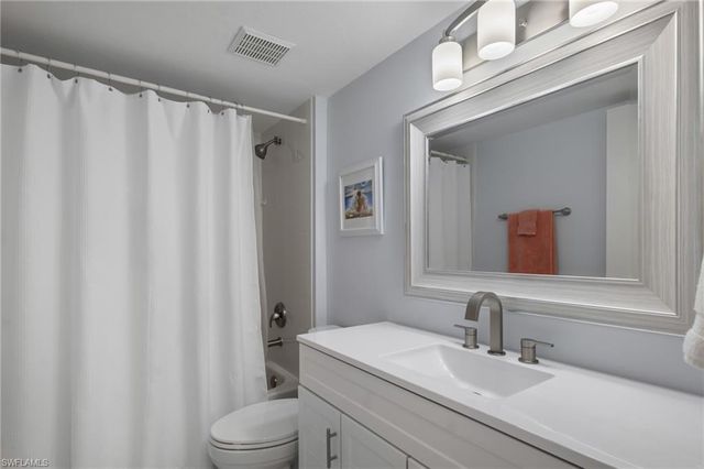 290 Naples Cove DR # 2604, Naples, FL 34110