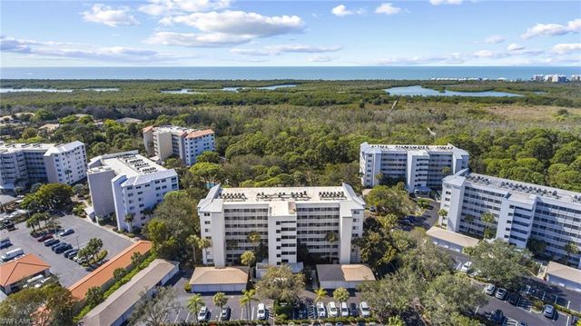 290 Naples Cove DR # 2604, Naples, FL 34110