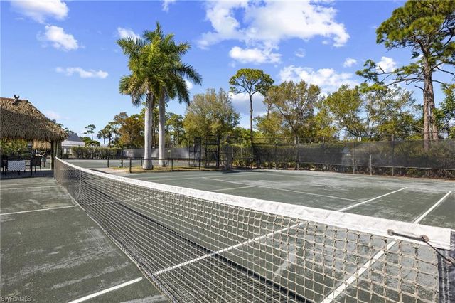 290 Naples Cove DR # 2604, Naples, FL 34110