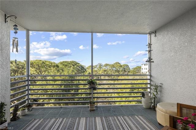 290 Naples Cove DR # 2604, Naples, FL 34110