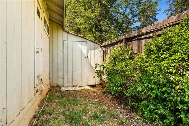 428 Lamarque Ct, Grass Valley, CA 95945