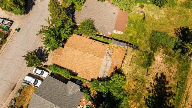 428 Lamarque Ct, Grass Valley, CA 95945