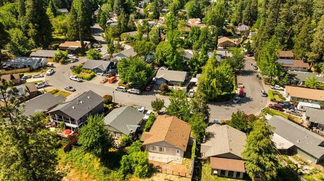 428 Lamarque Ct, Grass Valley, CA 95945