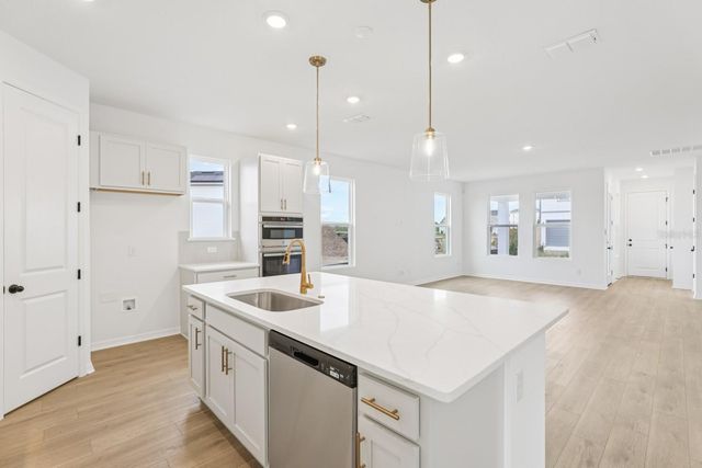 2977 SAILHOUSE DRIVE, St Cloud, FL 34771