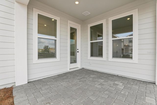 2977 SAILHOUSE DRIVE, St Cloud, FL 34771