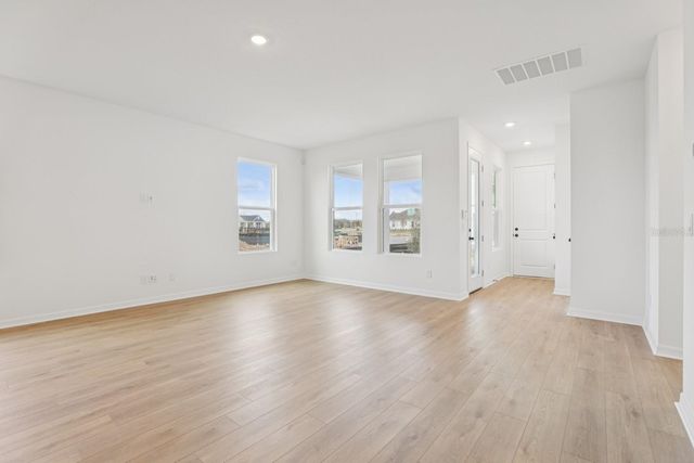 2977 SAILHOUSE DRIVE, St Cloud, FL 34771