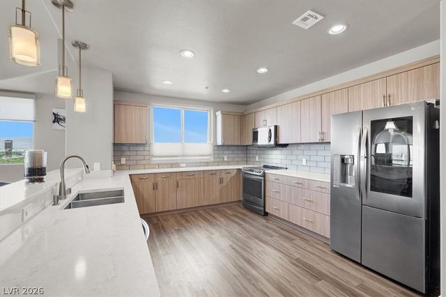 8255 Las Vegas Boulevard 722, Las Vegas, NV 89123