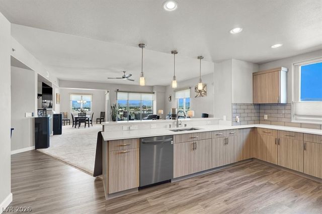 8255 Las Vegas Boulevard 722, Las Vegas, NV 89123