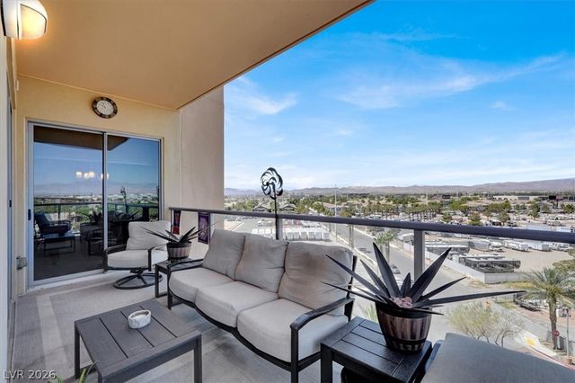 8255 Las Vegas Boulevard 722, Las Vegas, NV 89123