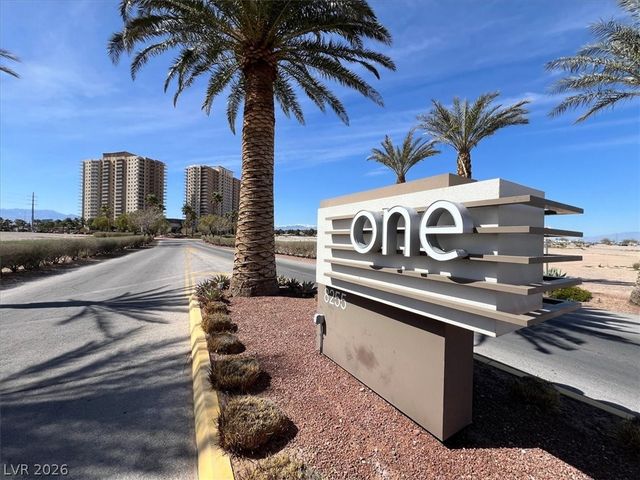 8255 Las Vegas Boulevard 722, Las Vegas, NV 89123
