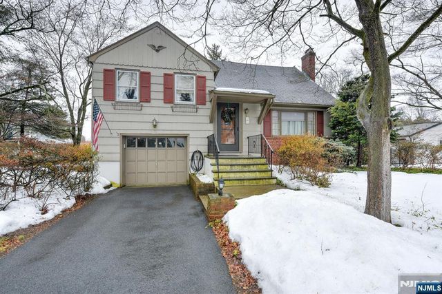 30 Perrin Drive, Wayne, NJ 07470