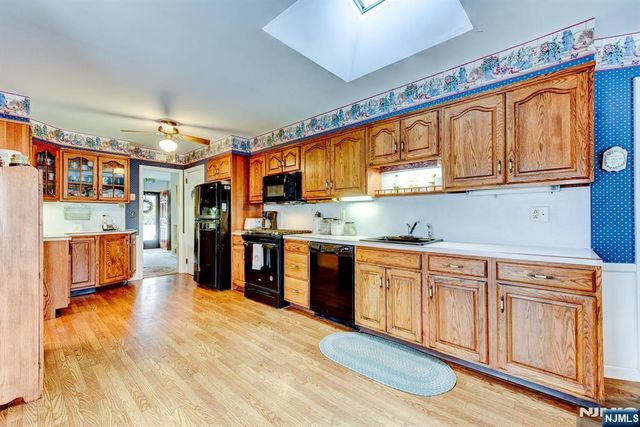 30 Perrin Drive, Wayne, NJ 07470