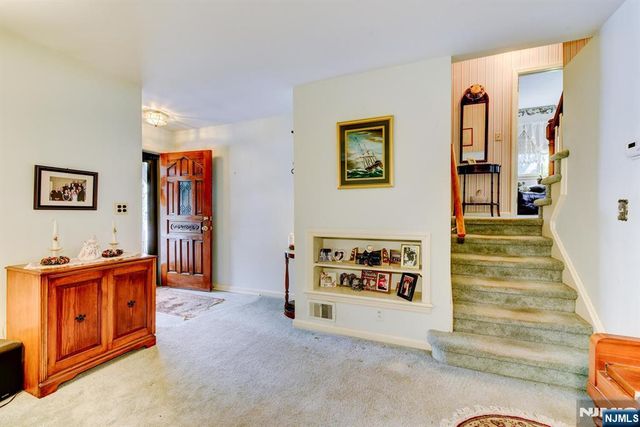 30 Perrin Drive, Wayne, NJ 07470