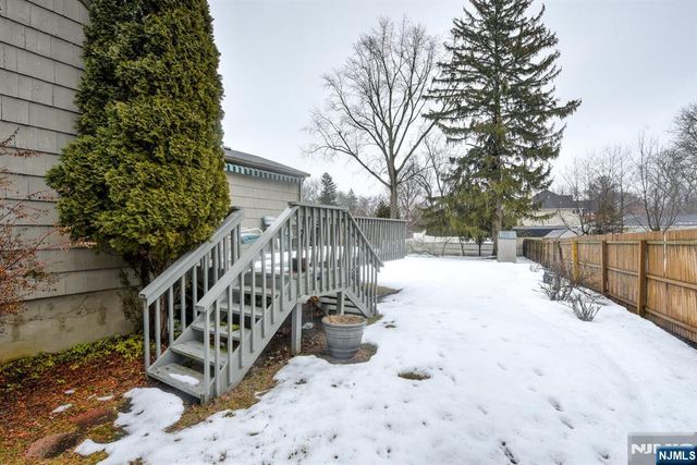 30 Perrin Drive, Wayne, NJ 07470