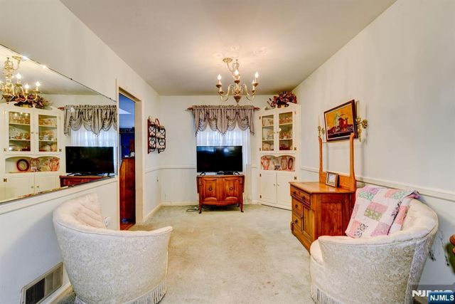 30 Perrin Drive, Wayne, NJ 07470