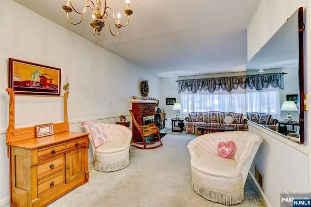 30 Perrin Drive, Wayne, NJ 07470